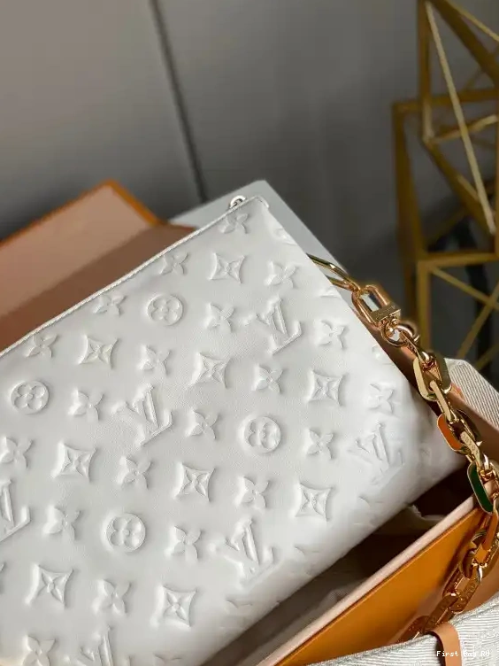 First bag LOUIS COUSSIN VUITTON PM 0508
